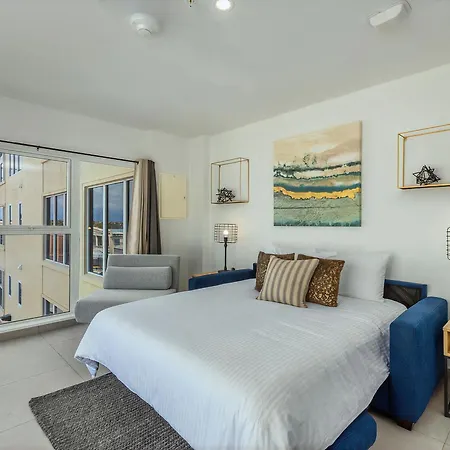Turning Style Extraordinary Location Apartment